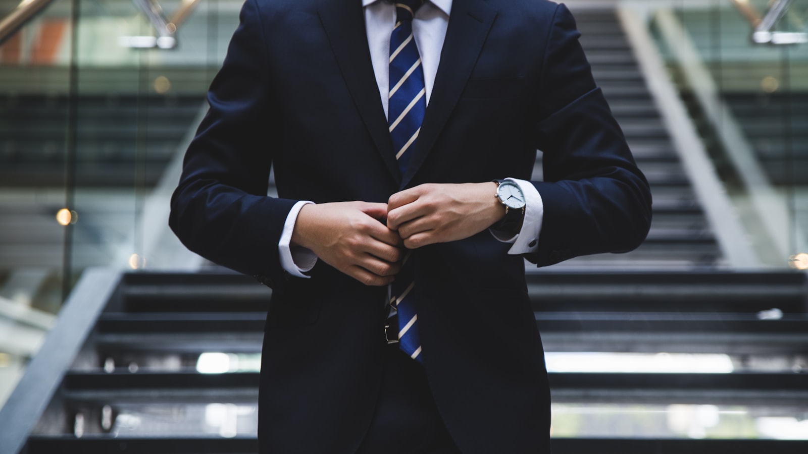 Applicant responding to sponsor licence revocation after receiving an offer